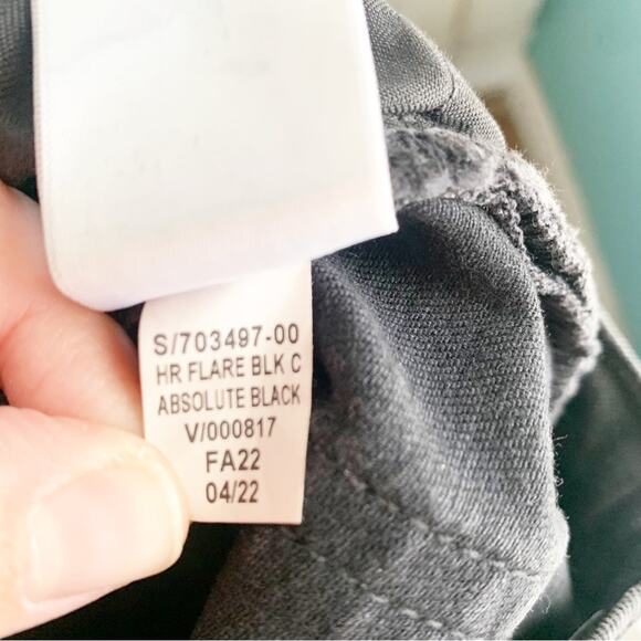 GAP High Rise Flare Stretch Denim Jeans Black Classic Style Size 28 Short New - Picture 11 of 11